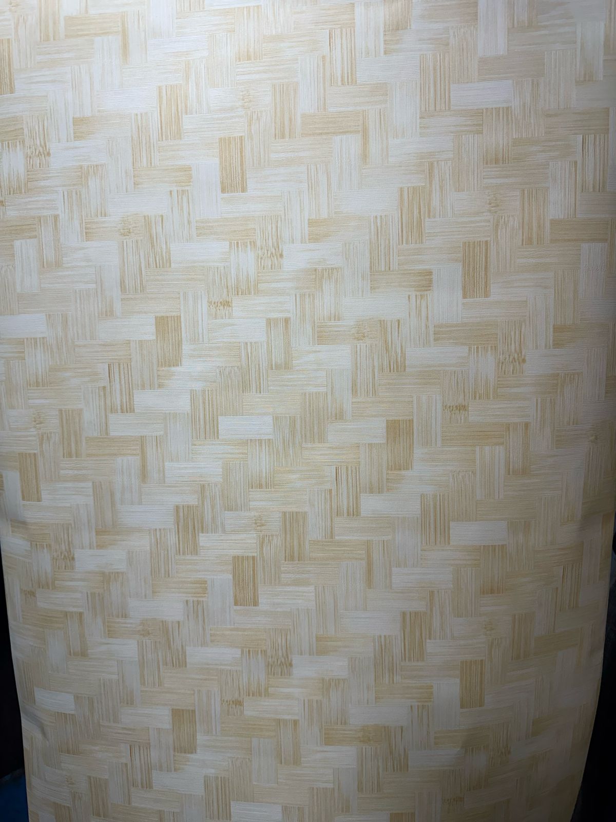 WOODEN CREAM DESIGN 